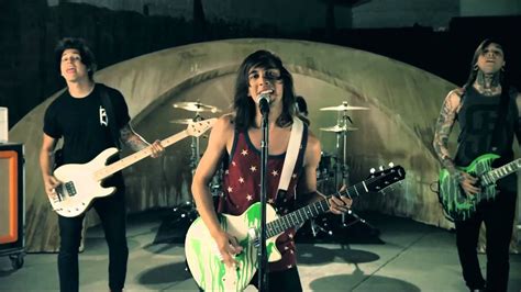 HD King for a Day - Pierce The Veil Ft. Kellin Quinn - Music Video Lowered Pitch - YouTube