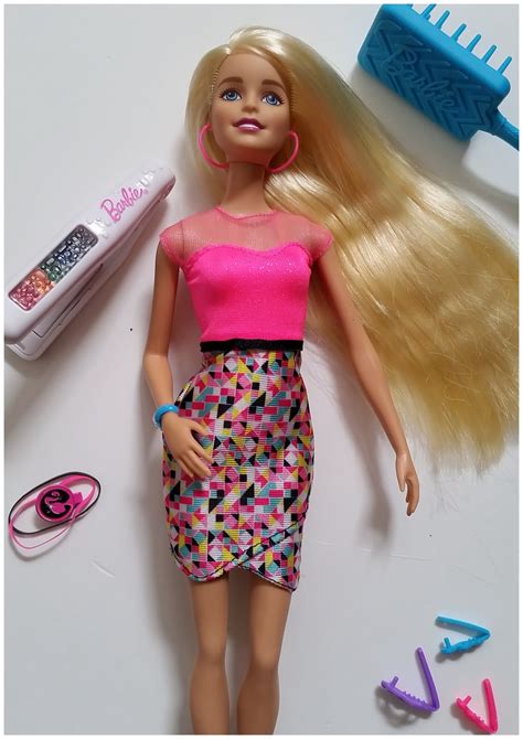 Mummy Of 3 Diaries: Barbie Rainbow Makeover Hair Doll #Review