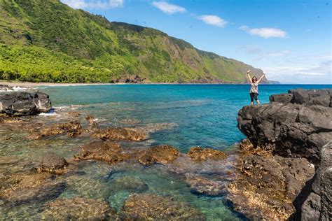 Hiking to Kalaupapa - Molokai's Most Remote Town, with a Dark Past