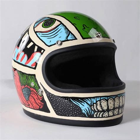 cooo helmet | Motorcycle helmets art, Motorcycle helmet design, Motorbike helmet