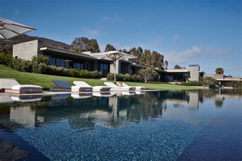 Inside the Malibu Mansion Renting for $750,000 a Month | Malibu mansion ...