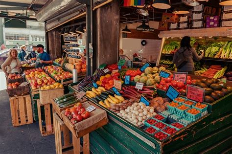 Israel's Seasonal Fruits & Vegetables. - Anglo-List