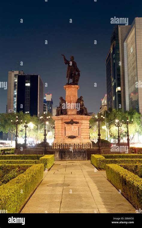 Monumento a Colón, statue of Christopher Columbus, Mexico City, Federal ...