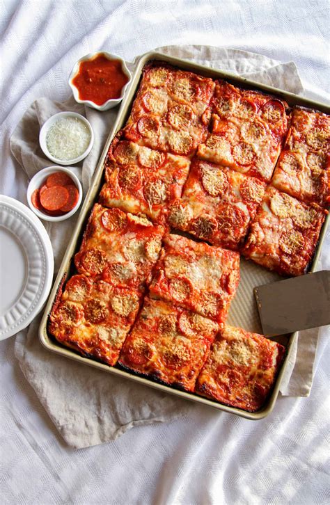 Sheet Pan Pizza Recipe - Sweetphi