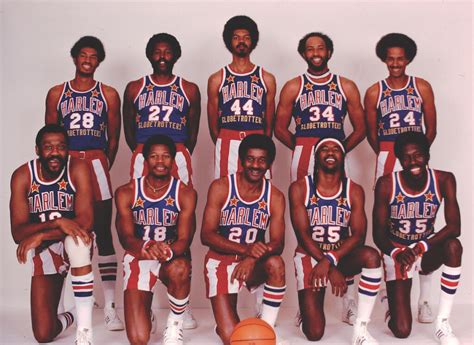 HARLEM GLOBETROTTERS HISTORY – They Gave Us Game