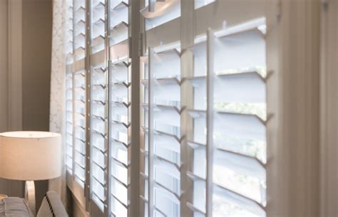 Should You Hang Curtains With Plantation Shutters | www.cintronbeveragegroup.com