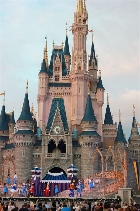 Magic Kingdom, Orlando FL | Disney orlando, Orlando fl, Magic kingdom