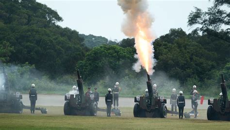 Taiwan stands up to China with World War II military parade