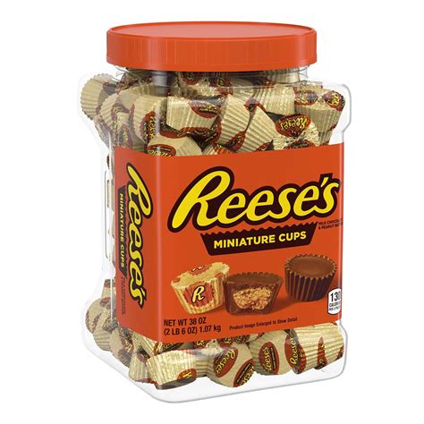 Amazon.com : Reese's Miniatures Peanut Butter Cups, 38 Ounce : Grocery ...