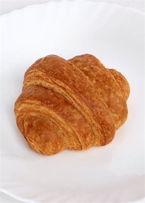 Get Cheese Croissant - 1Pc at ₹ 112 | LBB Shop