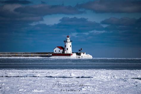 Harbor Beach Lighthouse | Harbor beach, Lighthouse, Picture