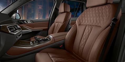 2021 BMW X5 Interior Features | BMW X5 Seating Capacity and Features