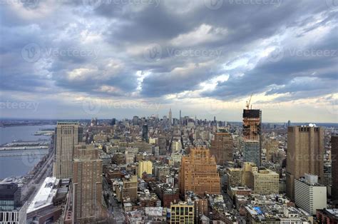 New York City Skyline 16192478 Stock Photo at Vecteezy