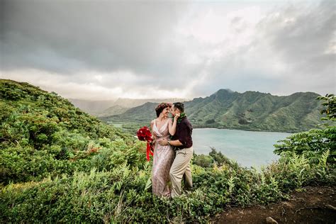 14 Amazing Hiking Trails in Oahu - The Golden Hour Adventurer