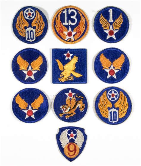 Lot - U.S. ARMY AIR CORPS INSIGNIA (10)