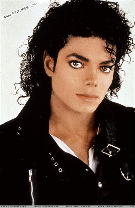 Collectible Gallery Archives | Michael Jackson Official Site