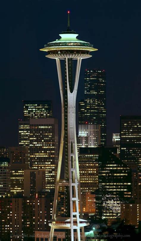 Here’s a great phone wallpaper of the Space Needle (not my photo) : r ...