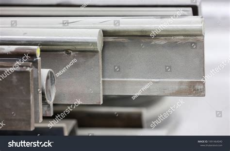 3 Hollow Bar System Structure Images, Stock Photos & Vectors | Shutterstock