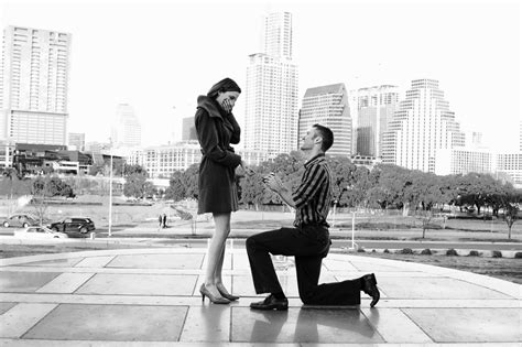 Surprise Proposal – ColoredLion.com