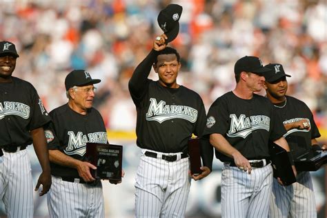 The last man standing from the 2003 World Champion Marlins - Fish Stripes