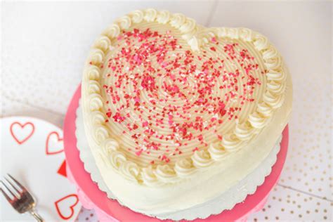 White Chocolate Heart Cake - Piece of Cake