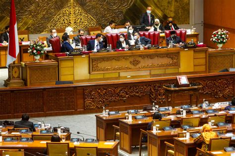 Rapat Paripurna Pembukaan Masa Sidang II Tahun Sidang 2020-2021