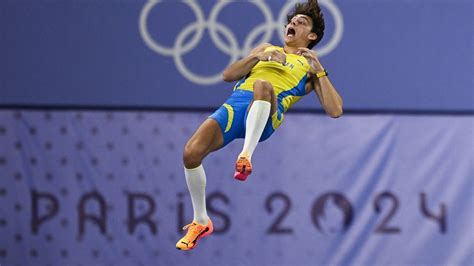 Mondo Duplantis breaks pole vault world record for nine time in his career | CNN