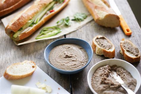 Chicken Liver Pâté Recipe (Great for Vietnamese Bánh Mì) - Hungry Huy