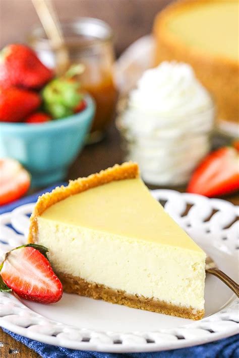 The Best Easy Cheesecake Recipe - Step-by-Step with Video! | Recipe | Cheesecake recipes classic ...