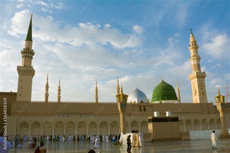 nabvi mosque - Madeena Stock Photo | Adobe Stock