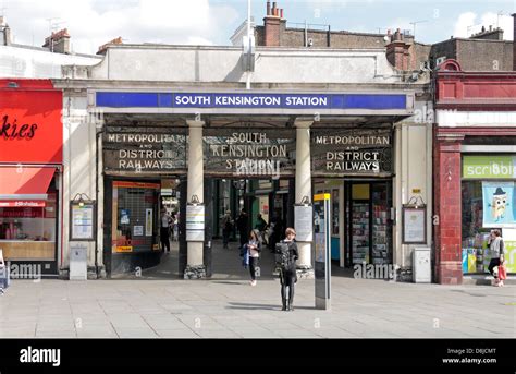 Entrance to the South Kensington Underground Station, London Stock ...