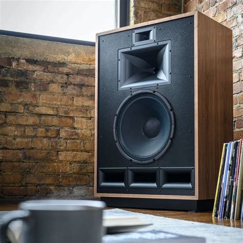 Klipsch Cornwall IV Floorstanding Speaker | Klipsch, Klipsch speakers, Audiophile speakers