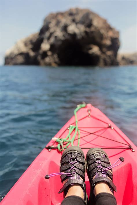 Kayaking Channel Islands National Park with Tinggly