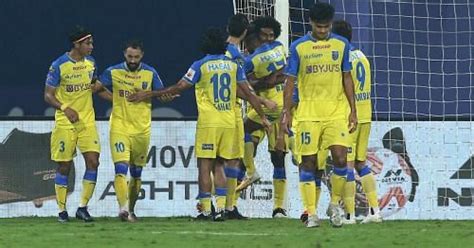 Kerala Blasters FC Team | Kerala Blasters News, Matches, Players, Scores & Transfers