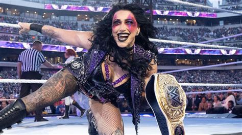 Rhea Ripley Comments On 'Special' Match With Becky Lynch At WWE ...