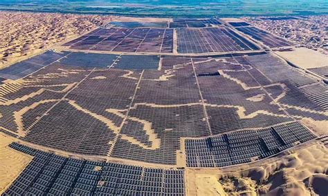 China spends £1.7 billion building a massive solar farm that shows a ...