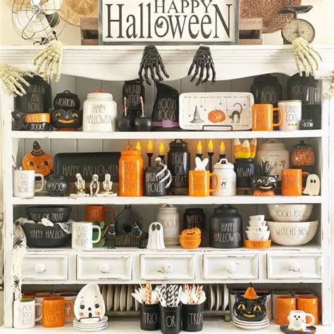 15 Easy Halloween Kitchen Decor - Finance Stallion