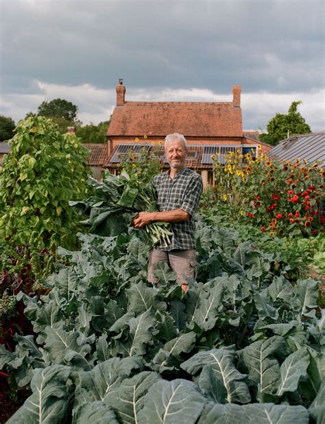 Meet the internet star bringing no dig gardening to the fore | House & Garden