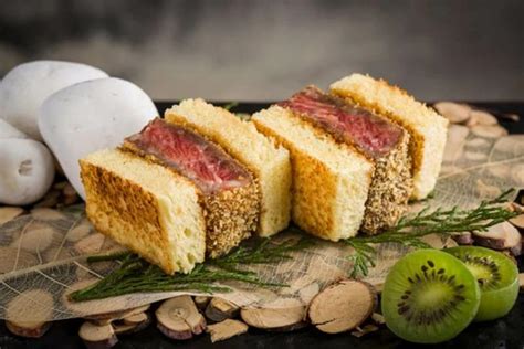 Tasty Wagyu Zabuton Steak Sandwich Recipe - TheFoodXP - 188bet官网app