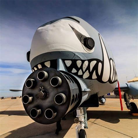 The General Electric GAU-8/A Avenger is a 30 mm hydraulically driven seven-barrel Gatling-style ...