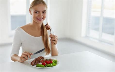 The Two Meals A Day Diet: Health Benefits + How To Guide