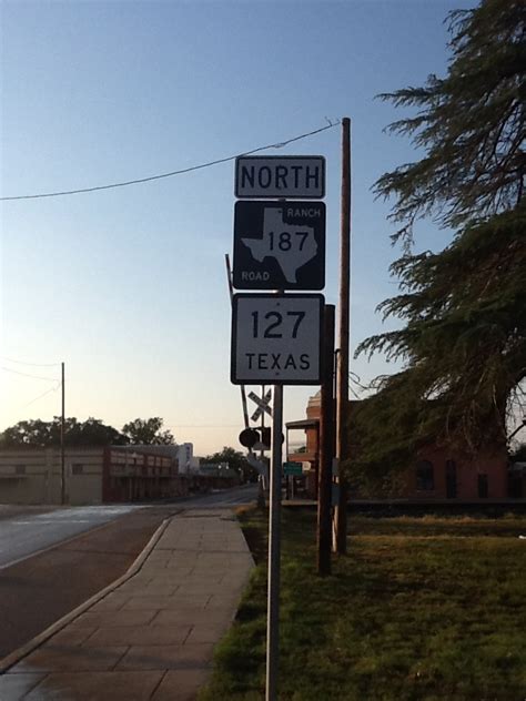 Road sign in TX | Highway signs, Road signs, Road