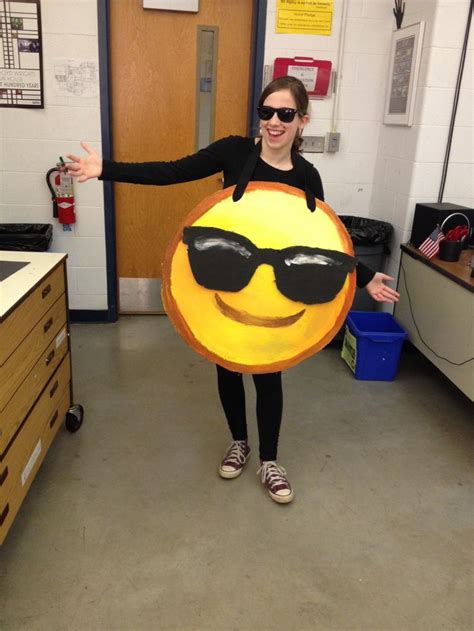 EMILY. WHY WERE WE NOT OUR FAVORITE EMOJI'S FOR HALLOWEEN? | Emoji theme party, Emoji costume ...