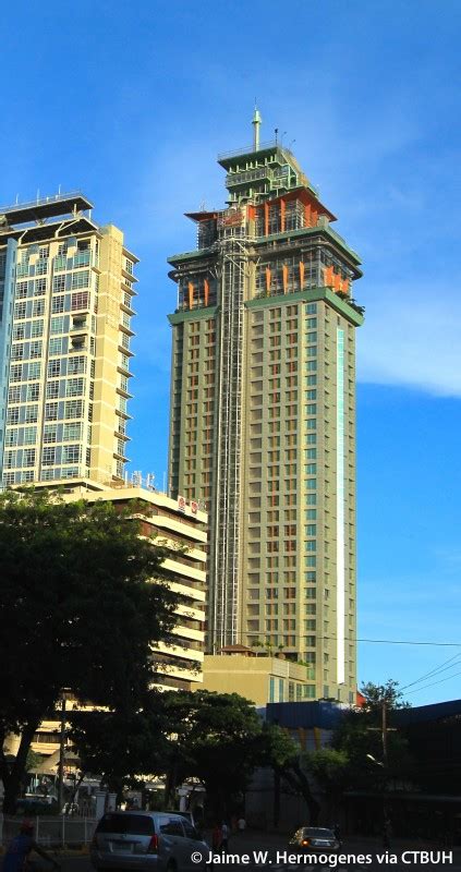 Crown Regency Hotel & Towers Fuente Tower 1 - The Skyscraper Center