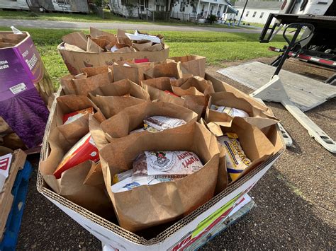 Volunteer | Give Time to Your Local Food Bank — Feeding Louisiana