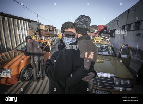 Rafah, The Gaza Strip, Palestine. 1st Feb, 2021. Palestinian wait to ...