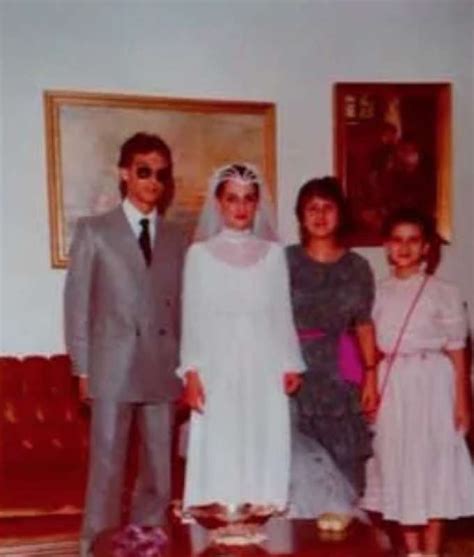 Matteo messina denaro nel giorno del matrimonio della sorella 10 agosto 1982 - Dago fotogallery