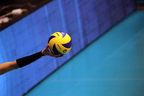 The 5 Types of Serves in Volleyball You Must Know – Volleyball Expert