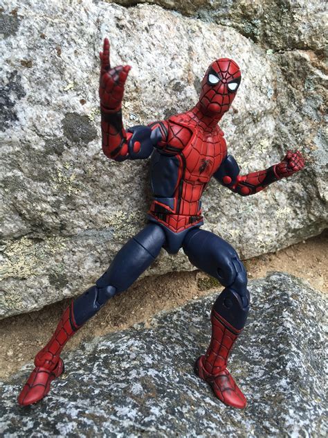 Civil War Marvel Legends Spider-Man Review & Photos - Marvel Toy News