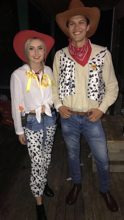 Woody and Jesse Halloween costume #halloween #costumes #woodandjesse #toystory #couple #cou ...